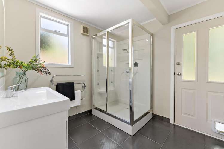 12 Te Wiata Place Avondale_22