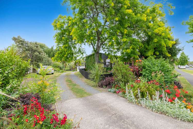 119 Awaroa Road Helensville_16