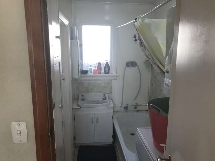 7 Clarendon Street North Dunedin_5