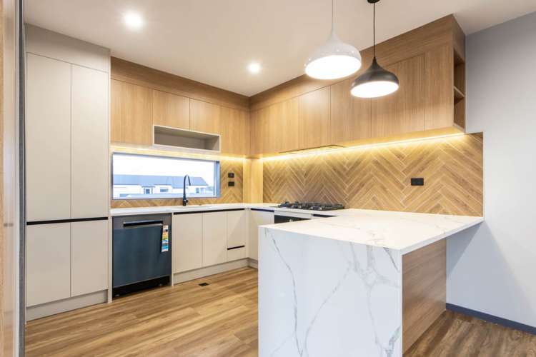 1/33 Williamson Avenue Belmont_1