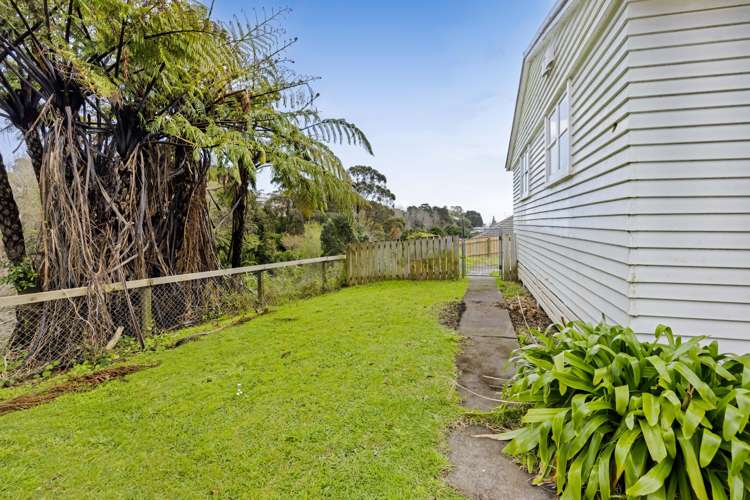 32B Seaview Road Marfell_19