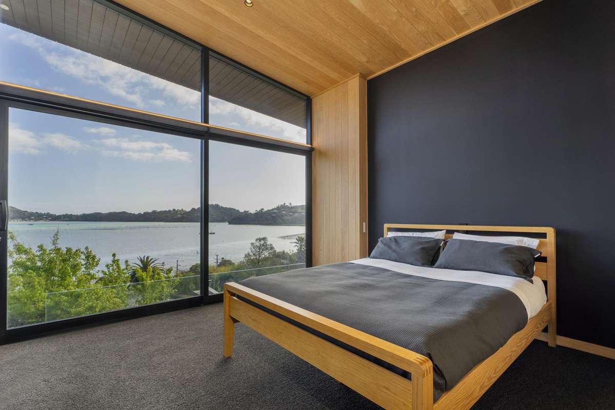 90 Harbour View Road_4