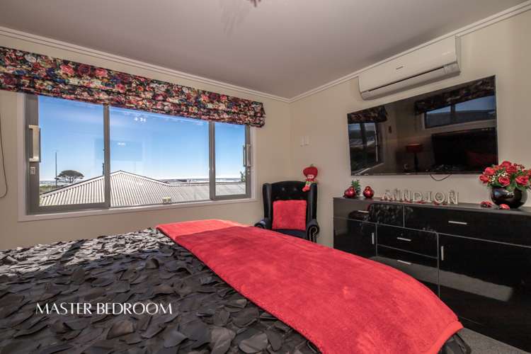 4 Kupe Street Carters Beach_12