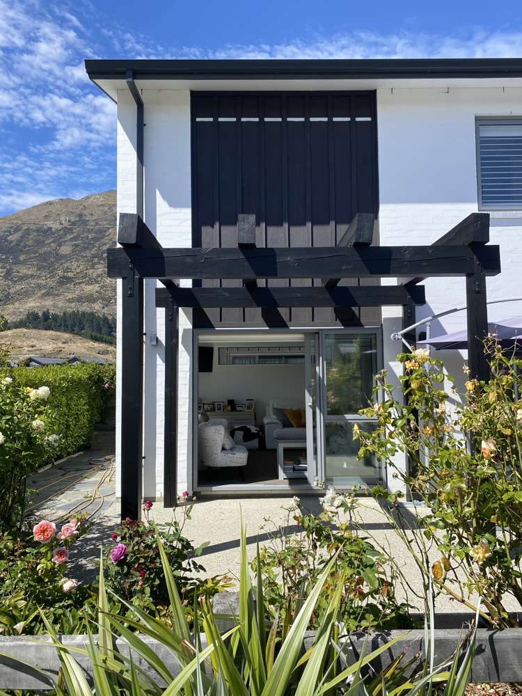 1 Coventry Crescent Lower Shotover_2