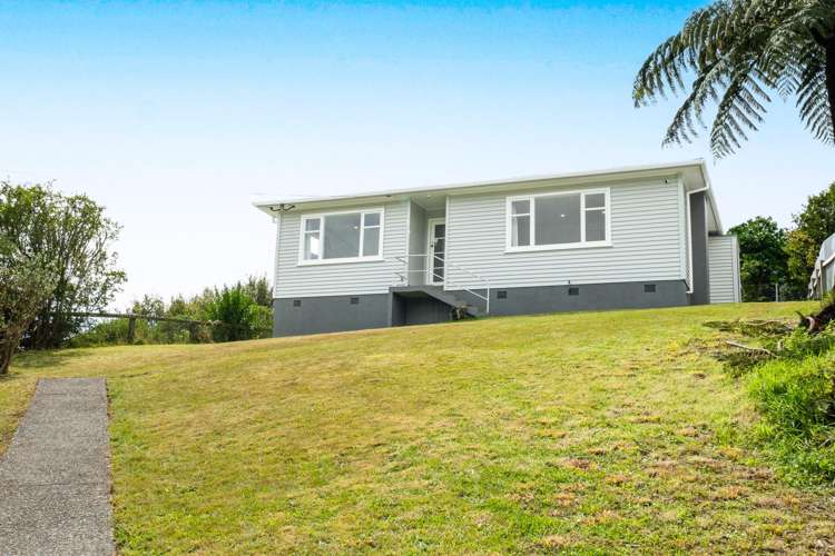 8 Hampshire Street Cannons Creek_9