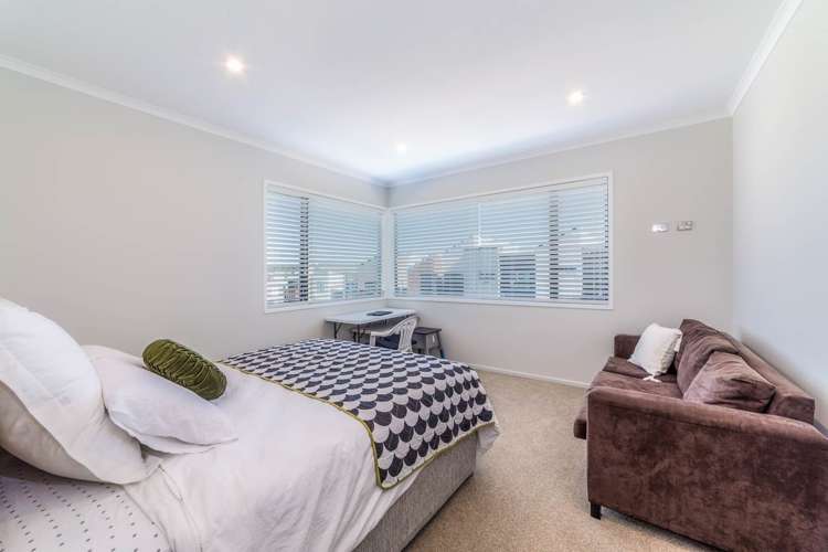 2 Weta Road Hobsonville_17