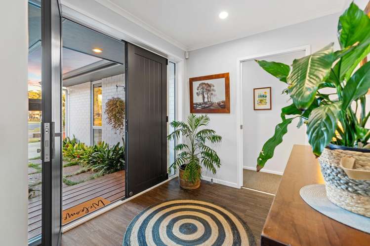 9 Bracken Mews Pyes Pa_26