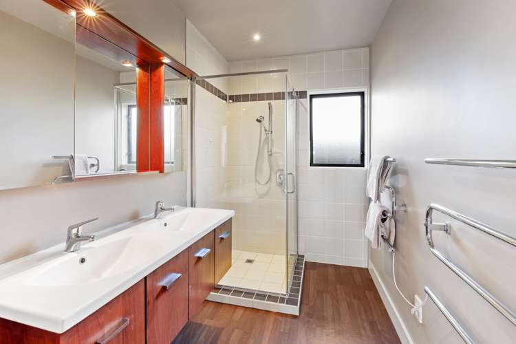 4 Barclay Place Burwood_6