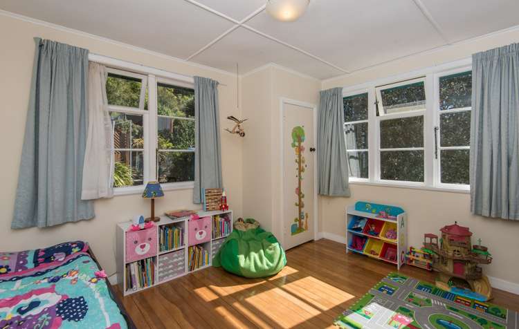 42 Murphy Street Toi Toi_9