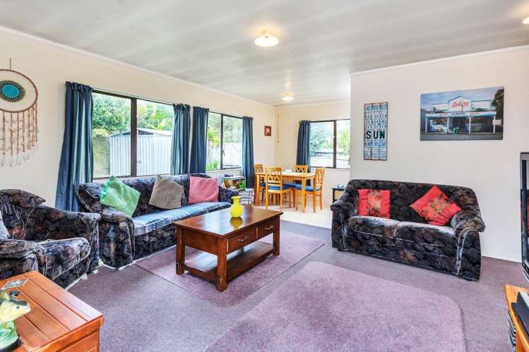 3/83 Kaurilands Road Titirangi_5