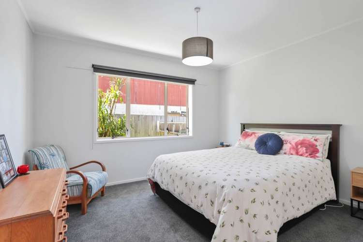 5 Taitua Drive Te Atatu South_25