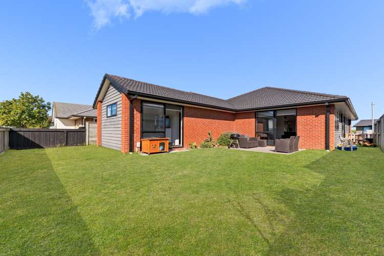 27 Parkside Mews Papamoa_1