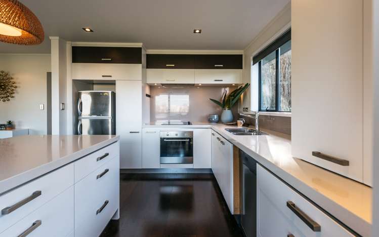 14b Tiri Road Oneroa_5