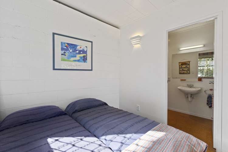 44 Hill Road Hillpark_16