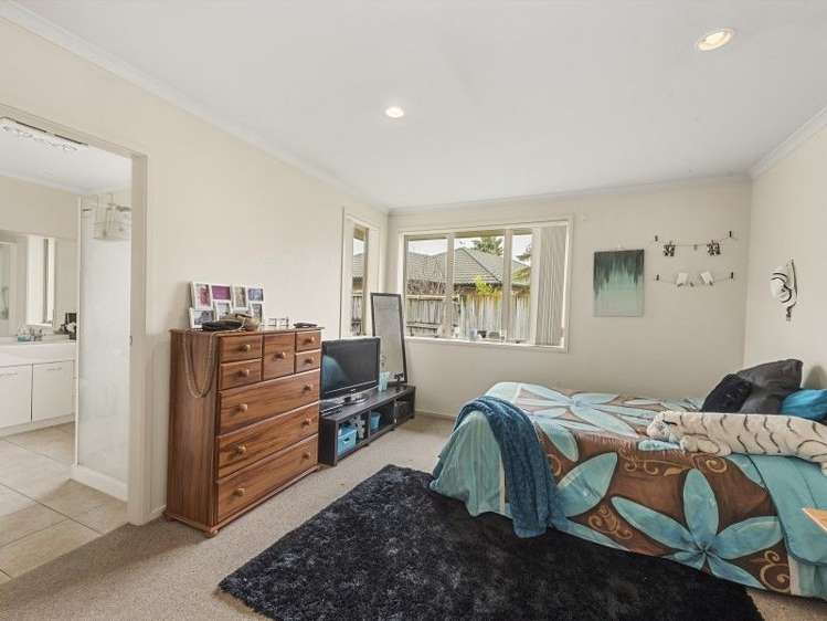 3 Nobleman Place Hamilton East_7