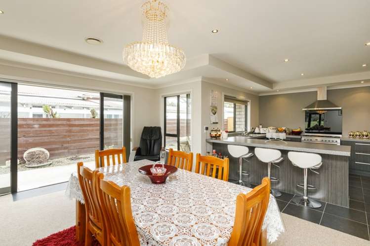 84 Churcher Street Feilding_11