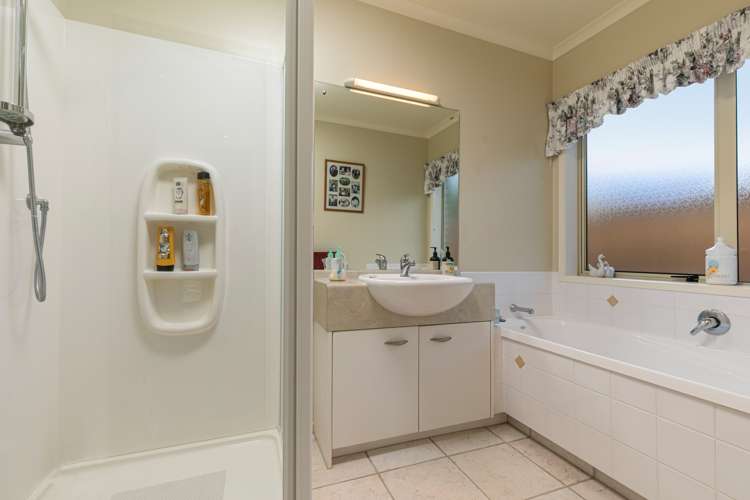 94 Summerland Drive Henderson_12