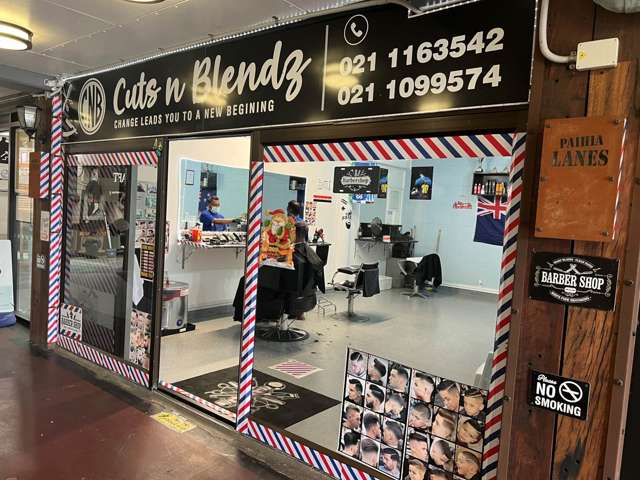 AFFORDABLE CENTRAL PAIHIA RETAIL