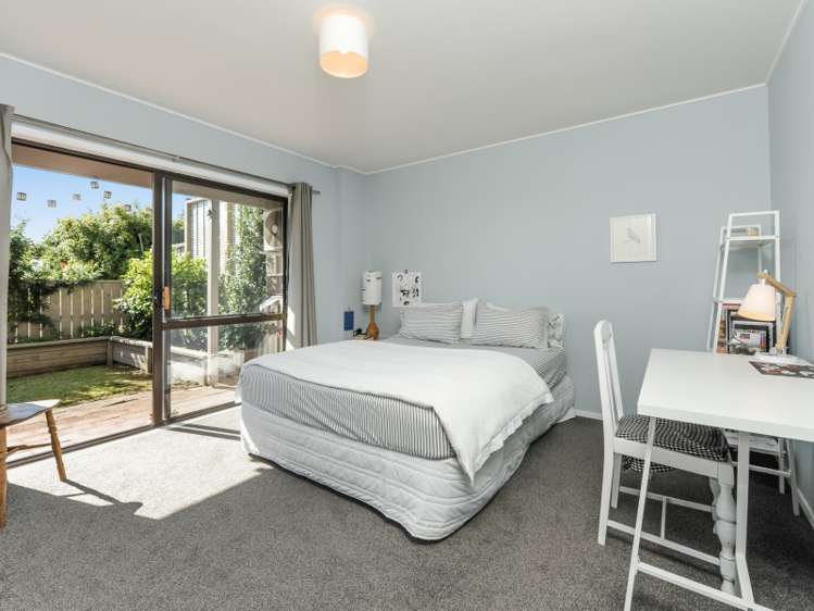 9/4 Curran Street Herne Bay_11