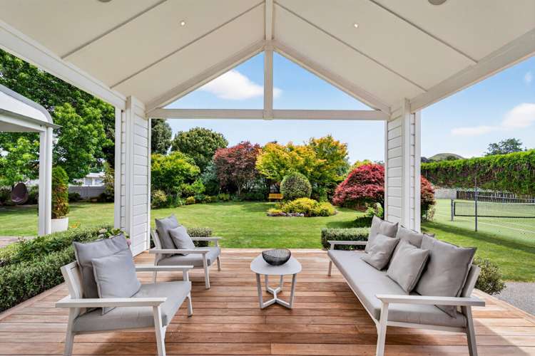 27 Neeve Road Taradale_38