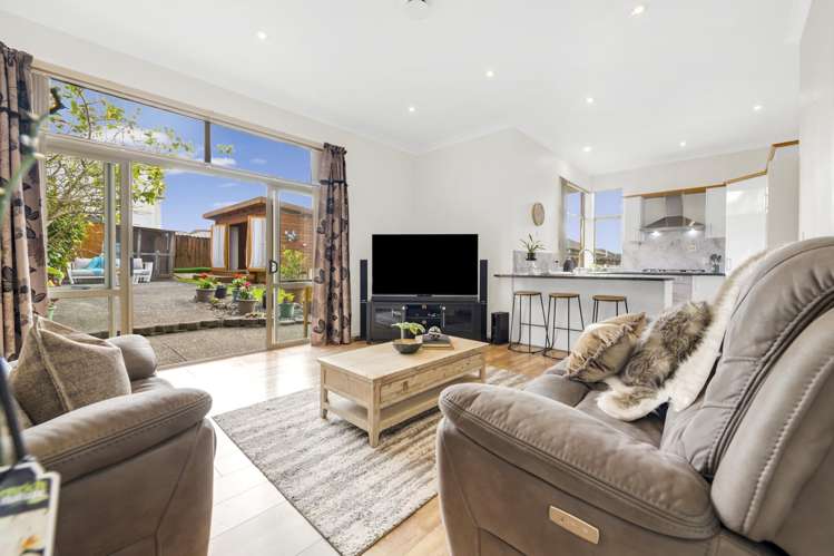 11 Ballydonegan Rise East Tamaki_8