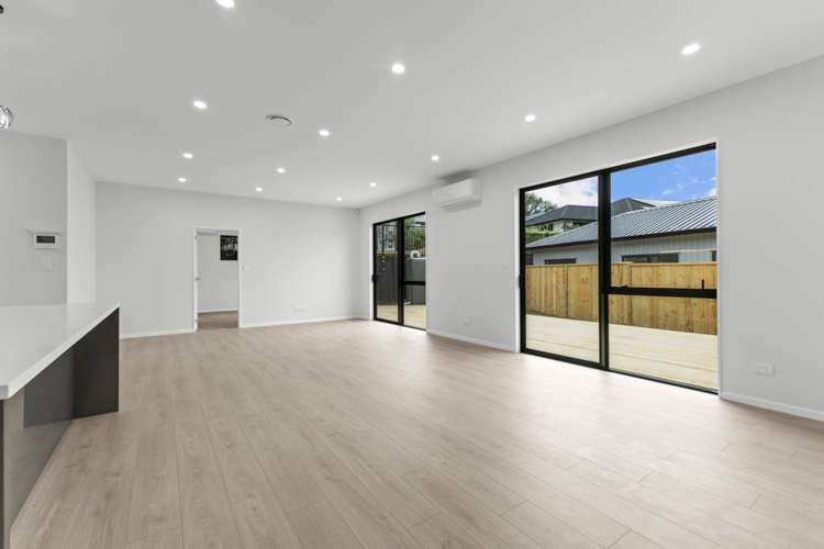 14 Rongoa Maori Way Pukekohe_11