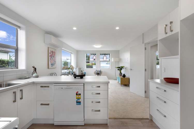 225 Union Street Milton_8