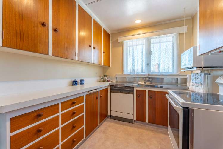 20 Sherratt Street West End_19