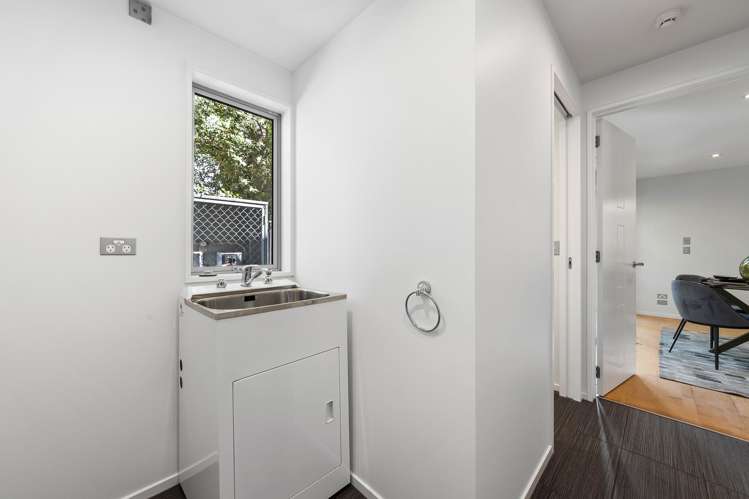 128a Holly Road Saint Albans_21