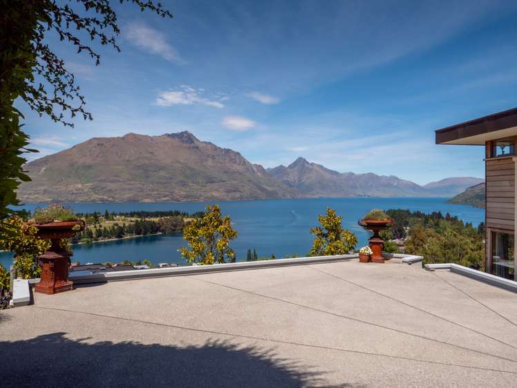 27 Edinburgh Drive Queenstown_28