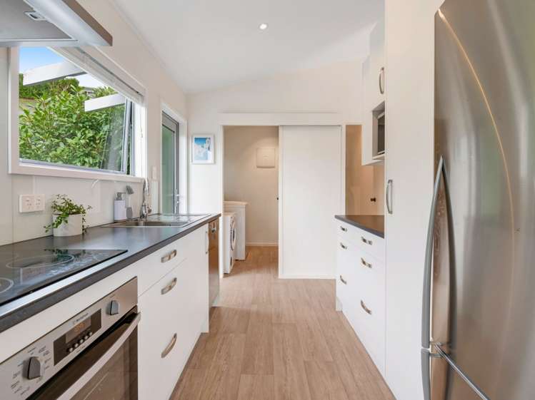 7 William Bayes Place Red Beach_6