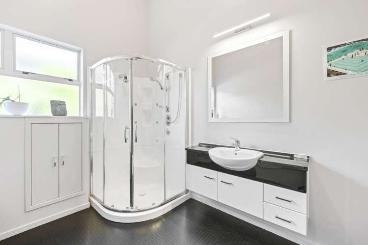 16 Island View Lane Langs Beach_15