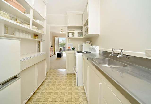 2/1A Seaview Terrace 1727_4