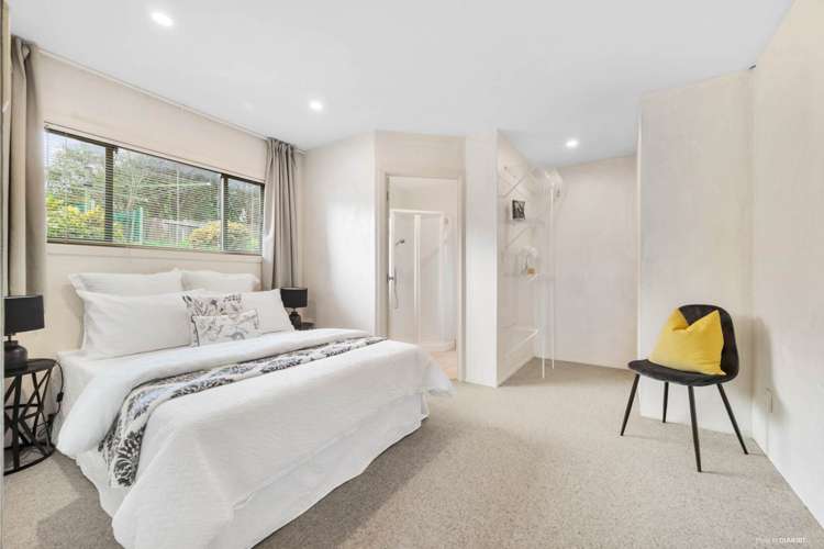 23 Winscombe Street Belmont_14