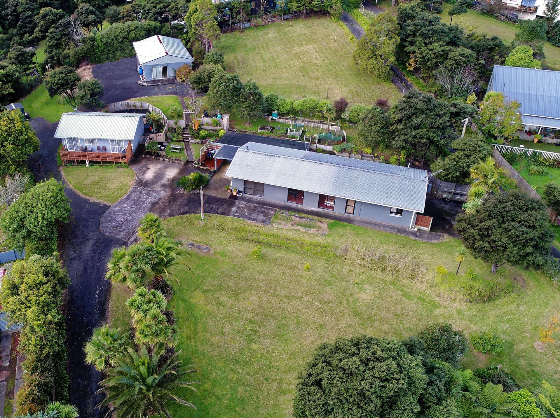 73 Waitakere Road Waitakere_0