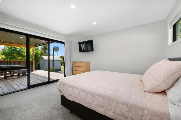 30 and 32 Matai Street Tennyson Inlet_15