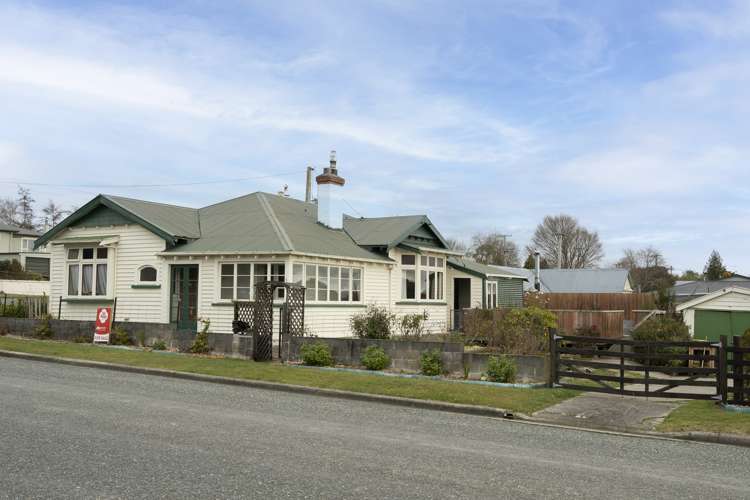 5 Essex Street Tapanui_21