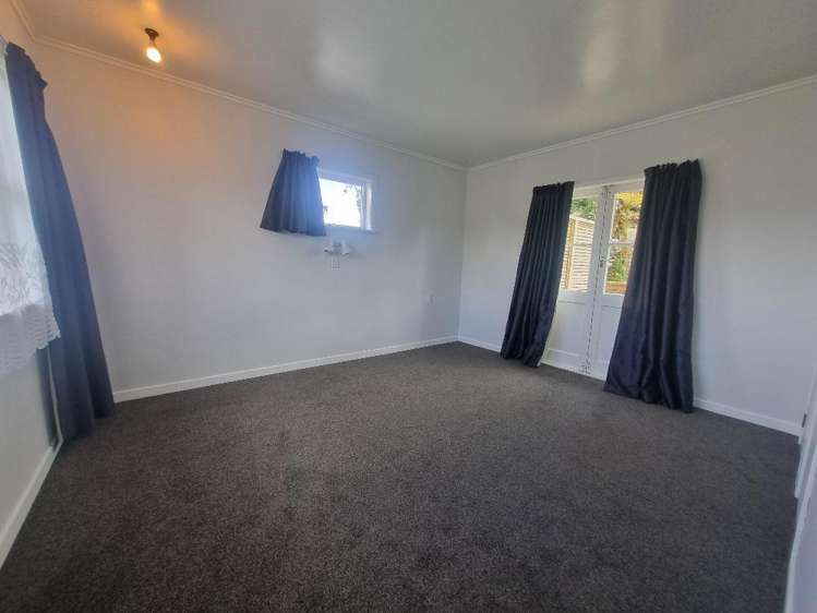 62 Western Hills Drive Kensington_7