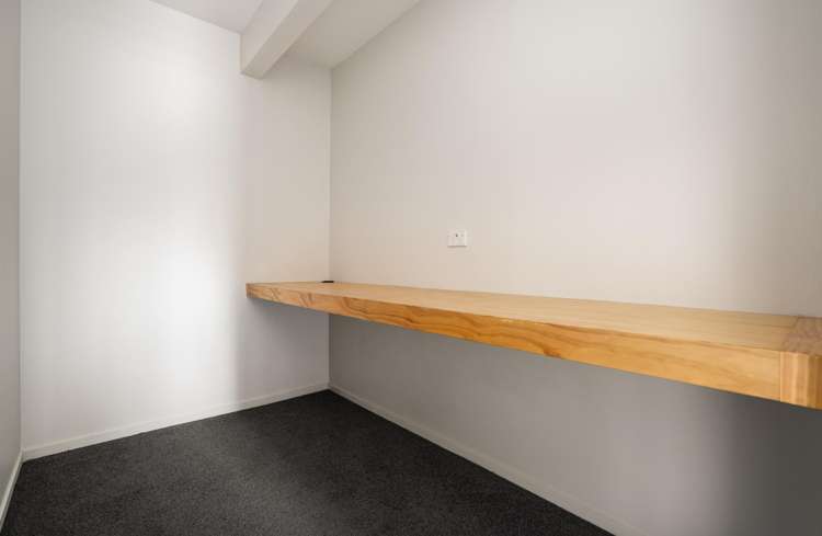 38 Millstream Drive Lincoln_8