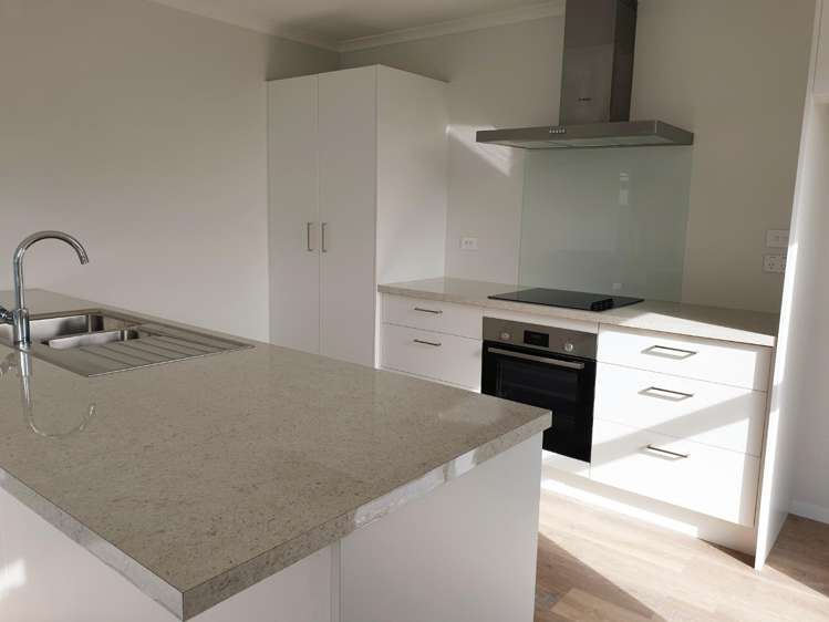 1 Oliphant Place 10495_5