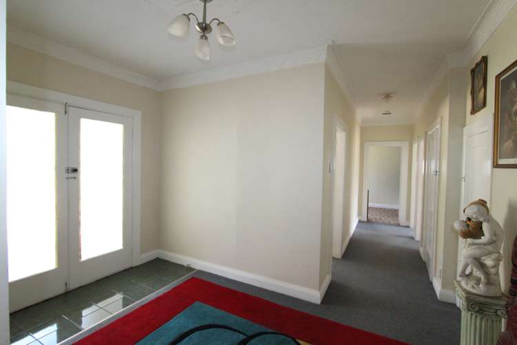 190 Main Street Pahiatua_13