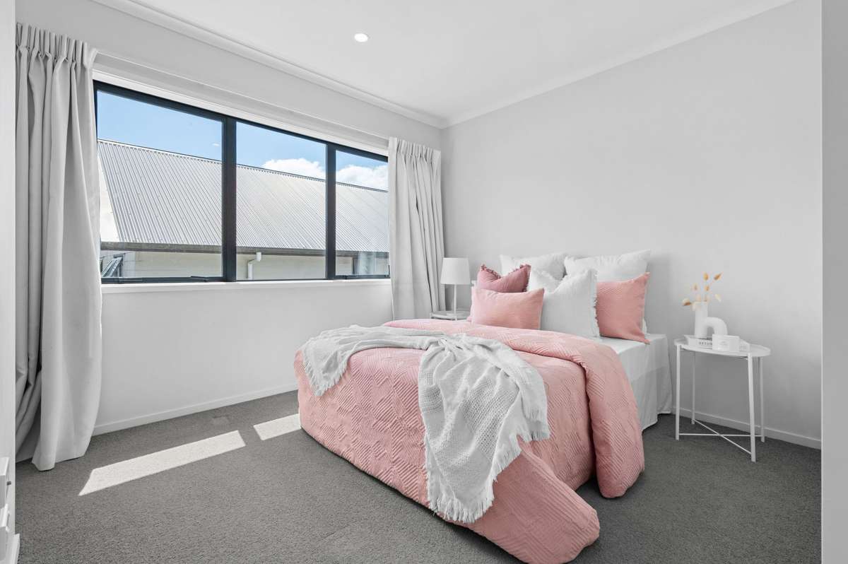 12/10 Charlemont Street_4