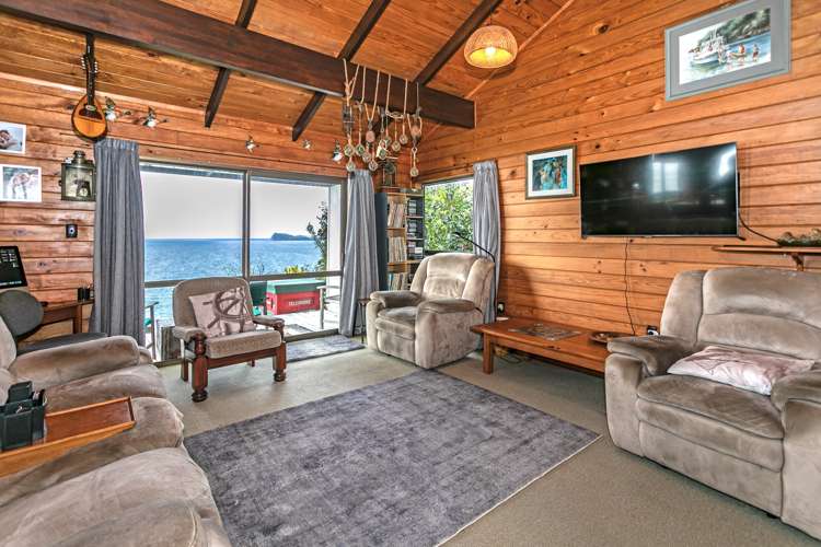 17 Pacific Drive Tairua_11