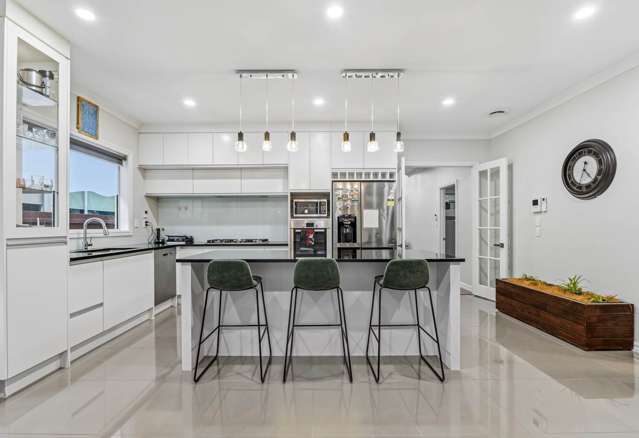 19 Kira Road Flat Bush_2