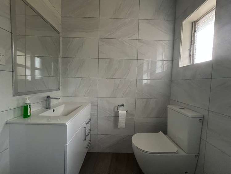 1/32 Northcote Road Takapuna_7