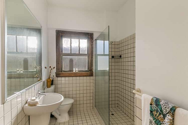 4/11 Dufferin Street Mount Victoria_12