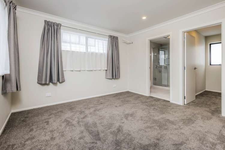 24C Tui Crescent Manurewa_13