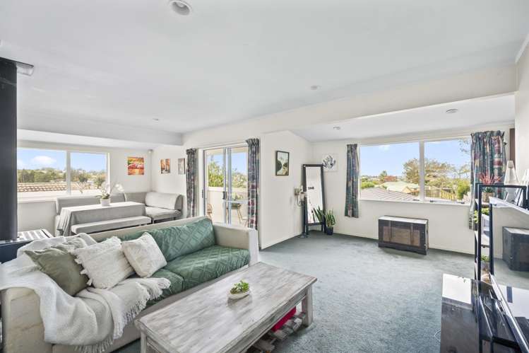 45 Carillon Place Massey_5