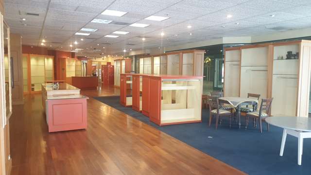 Front Office/6/156 High Street Hutt Central_2