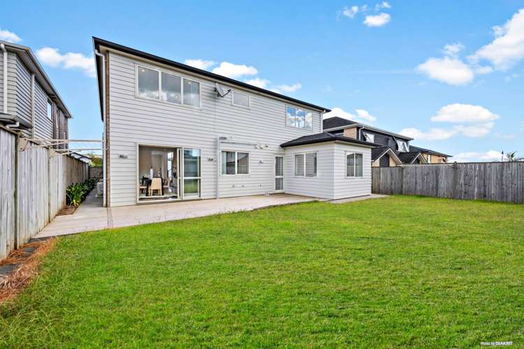46 Castlederg Drive Flat Bush_2